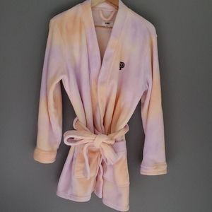 PINK Victoria's Secret Tie Dye Plush Robe Sz M/L